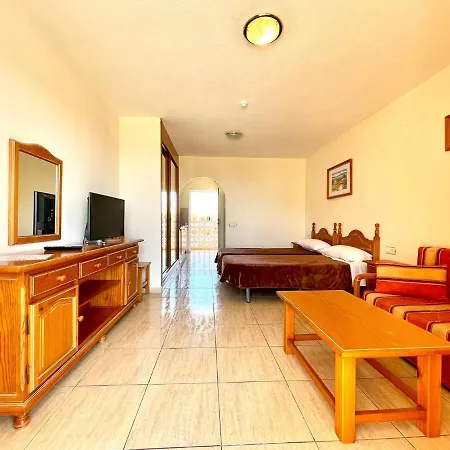 Studio Con Wifi Y Estupenda Piscina En Tenerife Sur *