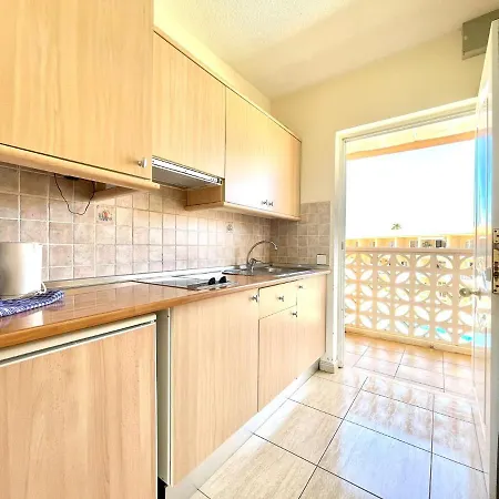 Studio Con Wifi Y Estupenda Piscina En Tenerife Sur Lägenhet Costa Del Silencio
