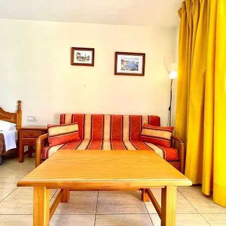 Studio Con Wifi Y Estupenda Piscina En Tenerife Sur Lägenhet